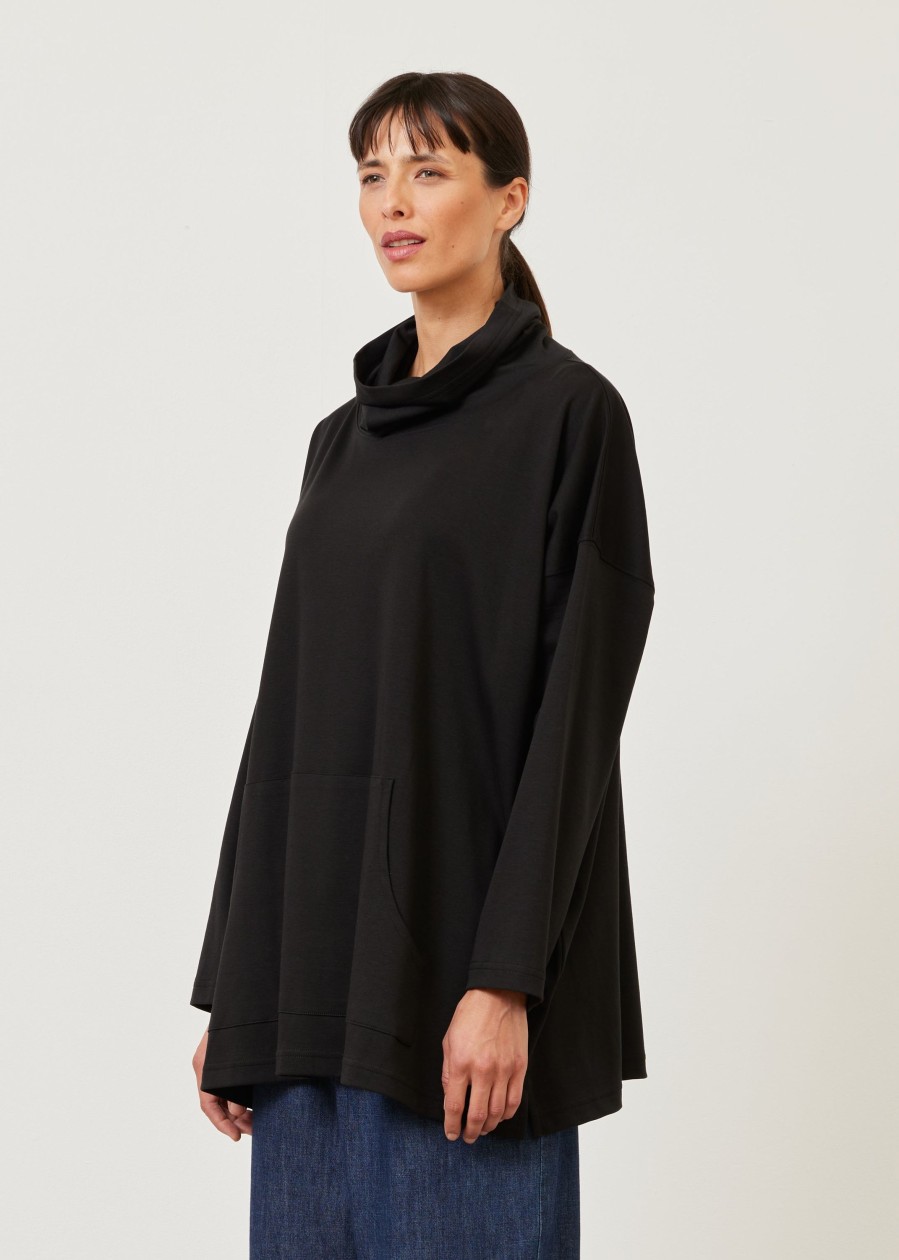 Women Eskandar | Monks Top With Pouch Pocket Black